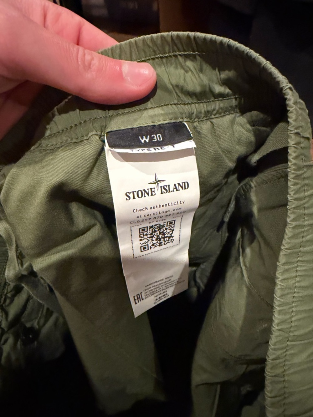 Stone Island Cargo Pants in Black, Navy, and Olive Green - Picture 13 of 13